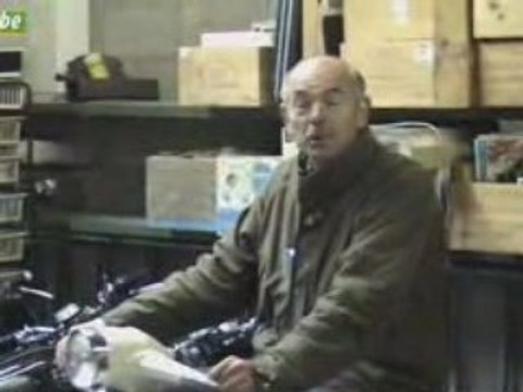 Actu 24 - Les vieilles motos: une vraie passion