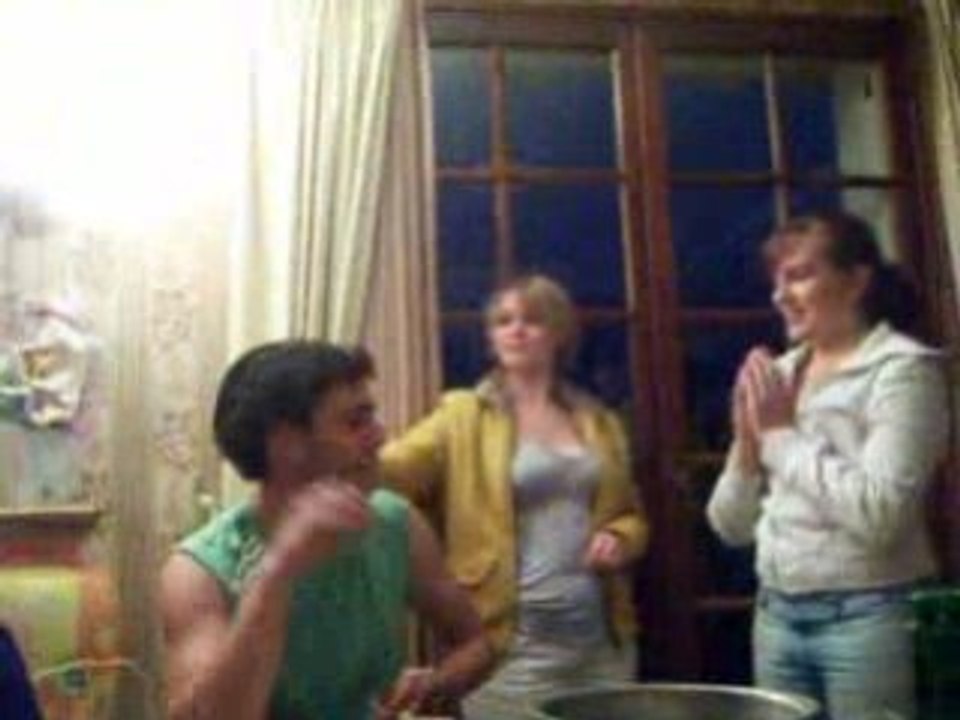 Sandra nan elle n'est pa bouré mdr