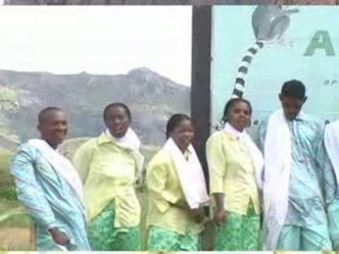 Saotra sy Dera - Izaho anie Jesosy - Fifohazana Manolotrony