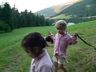 alice et fanny dans les alpes