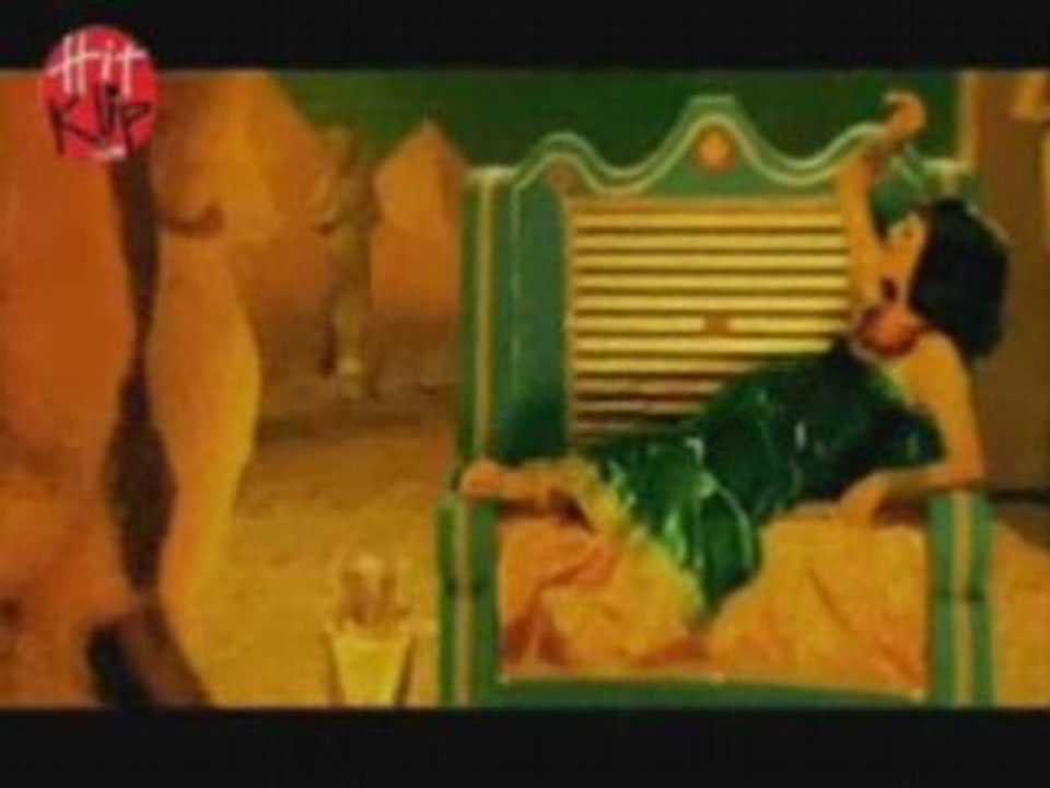 Şahsenem Yüreğim Meskendir Aşka