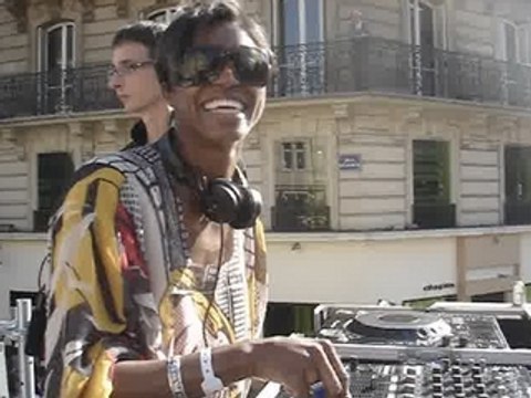 DJ PAULETTE @ TECHNOPARADE 2008