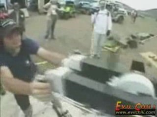 Sulfateuse contre avion télécommandé