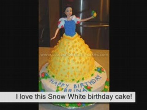 Halloween costumes: Beautiful Snow White Costume