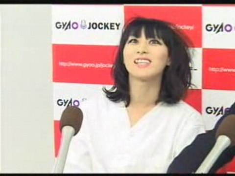 MIYUKI TORII ハイタッチ #12 1 of 3