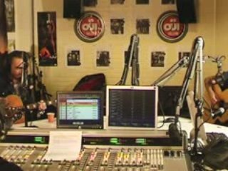 BACKYARD BABIES - Nomadisc - LIVE AT OUI FM