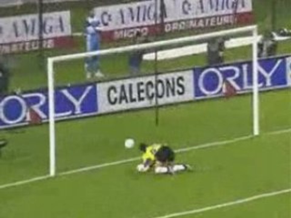 PSG  Auxerre -  93-94 - deuxième but de Weah