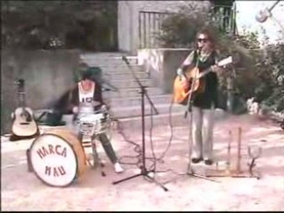 Elle descend de la montagne