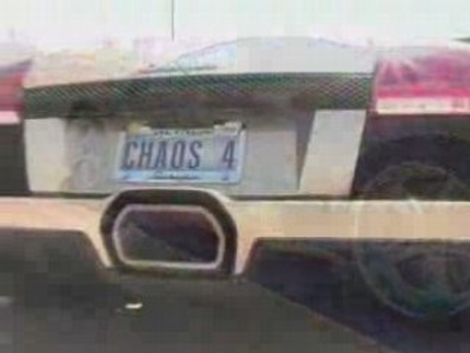 Lamborghini Murcielago LP640 - La caméra bouge xD