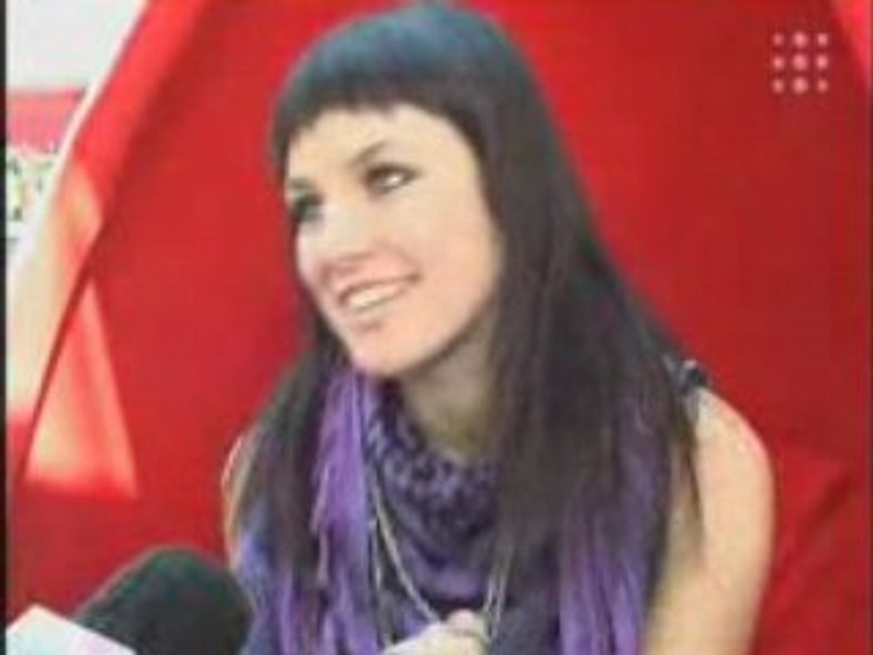 Ewa Farna wywiad z premiery Camp Rocka (1_4)