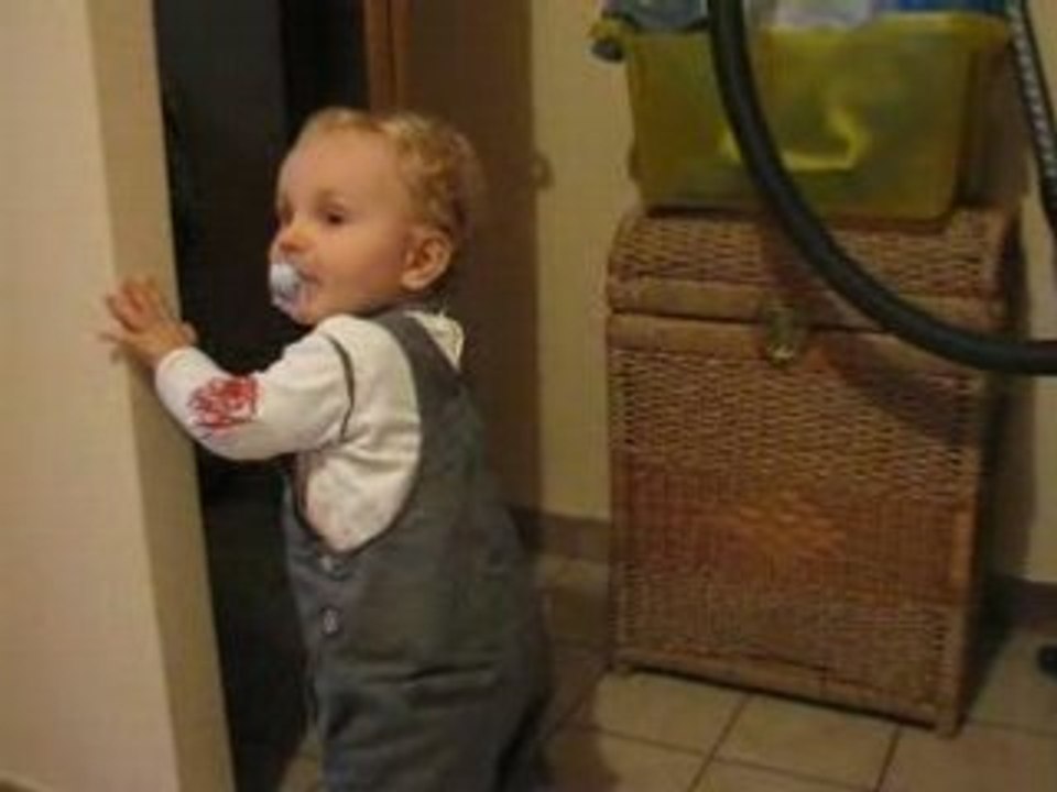 thibault marche seul