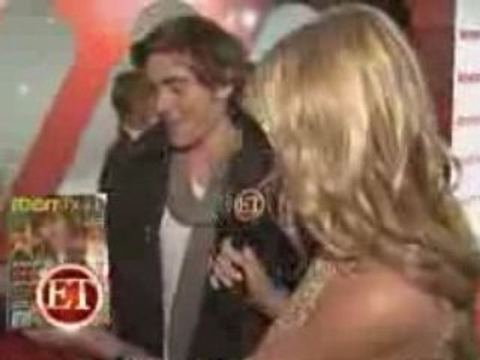 Zac & Vanessa - ET Interview