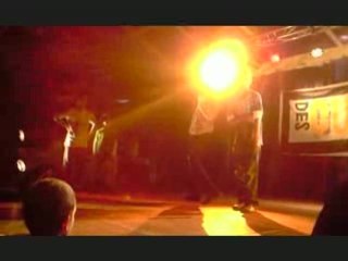 Faro and Ikitchi show dance electro