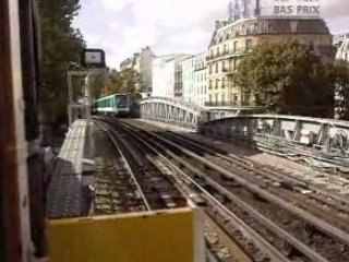 Métro ligne 2, Paris, station Barbès-Rochechouart