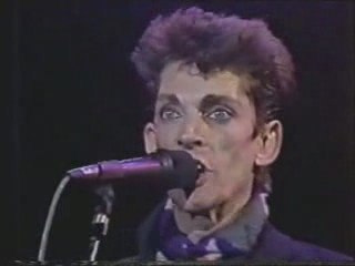 FEDERICO MOURA - JUEGOS INCOMPLETOS