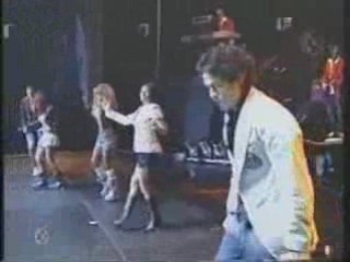 01. RBD - Rebelde (Los Angeles)