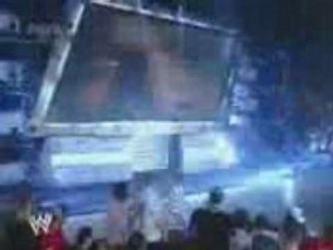 Batista returns & destroys Mark Henry 7.7.06