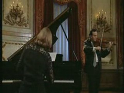 Sonate pour Violon et Piano de MOZART. K302. Partie 1 .