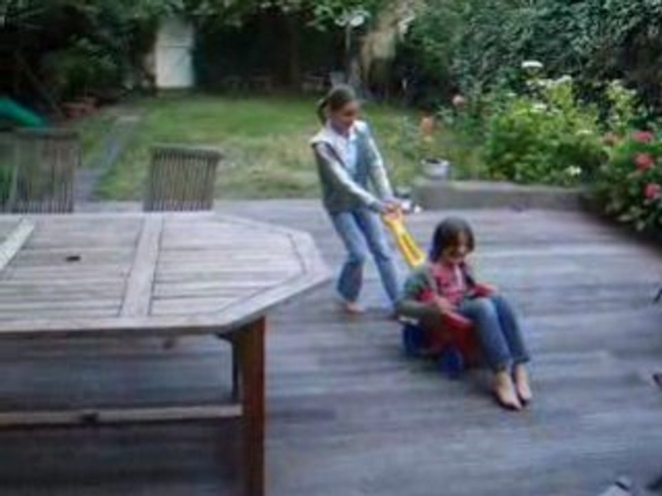 nina se casse la gueule