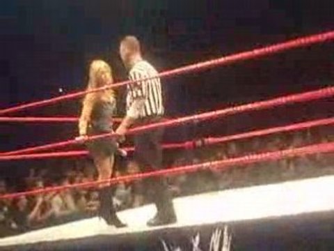 Entre de Kelly Kelly Bercy 2008