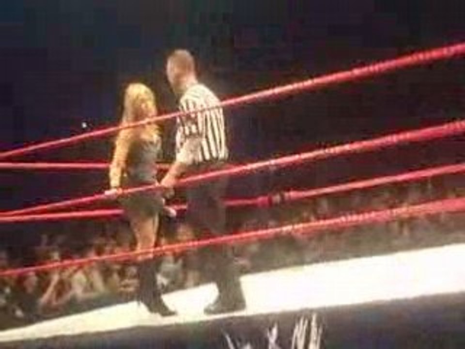 Entre de Kelly Kelly Bercy 2008