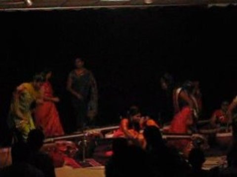 Navarathiri Vennai Performance Vid 4