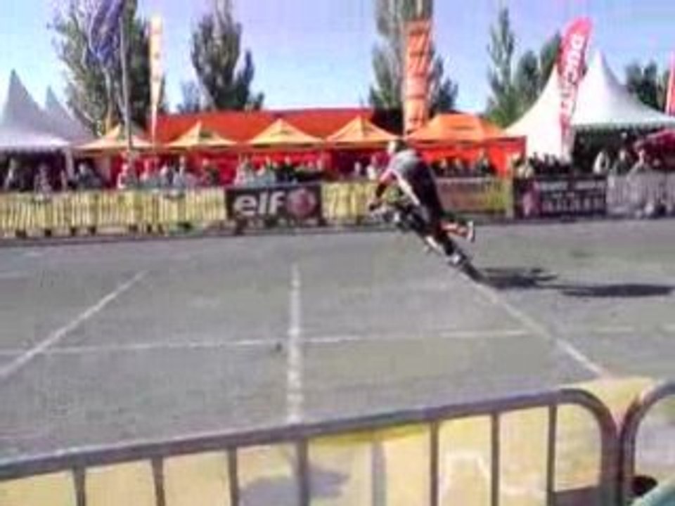 Dark Dog Tour Moto Toulon 2008 Exib (et barriere ! lol!)