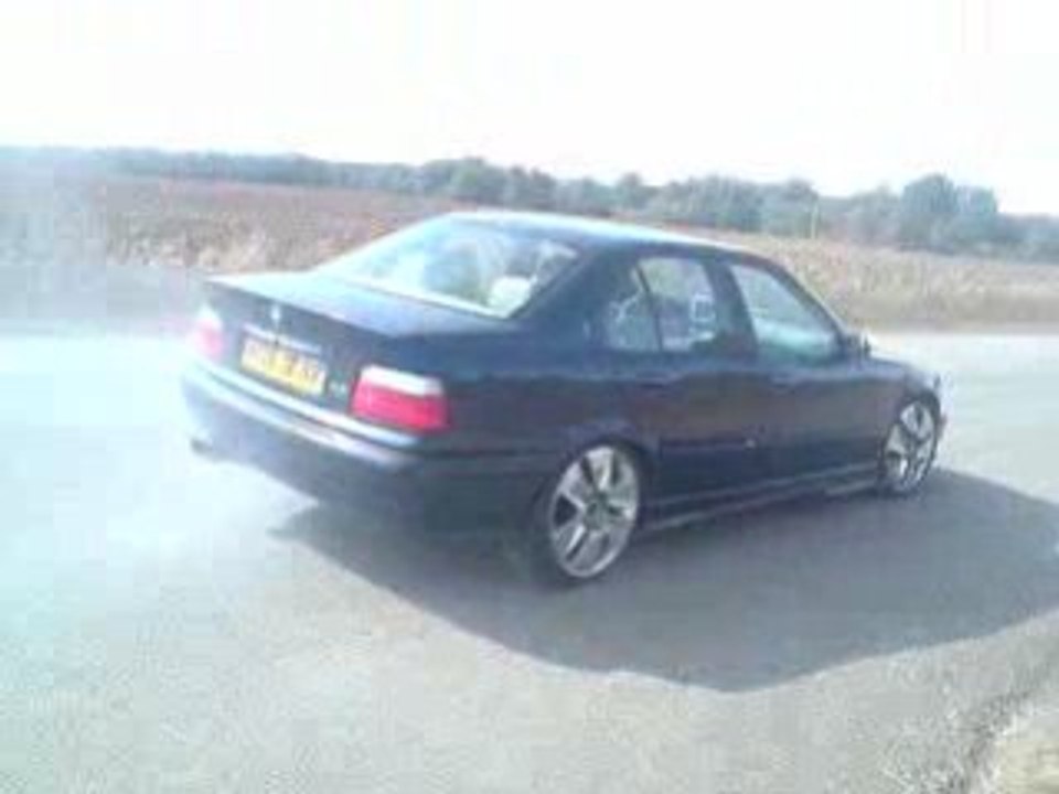 burn titeuf 325i