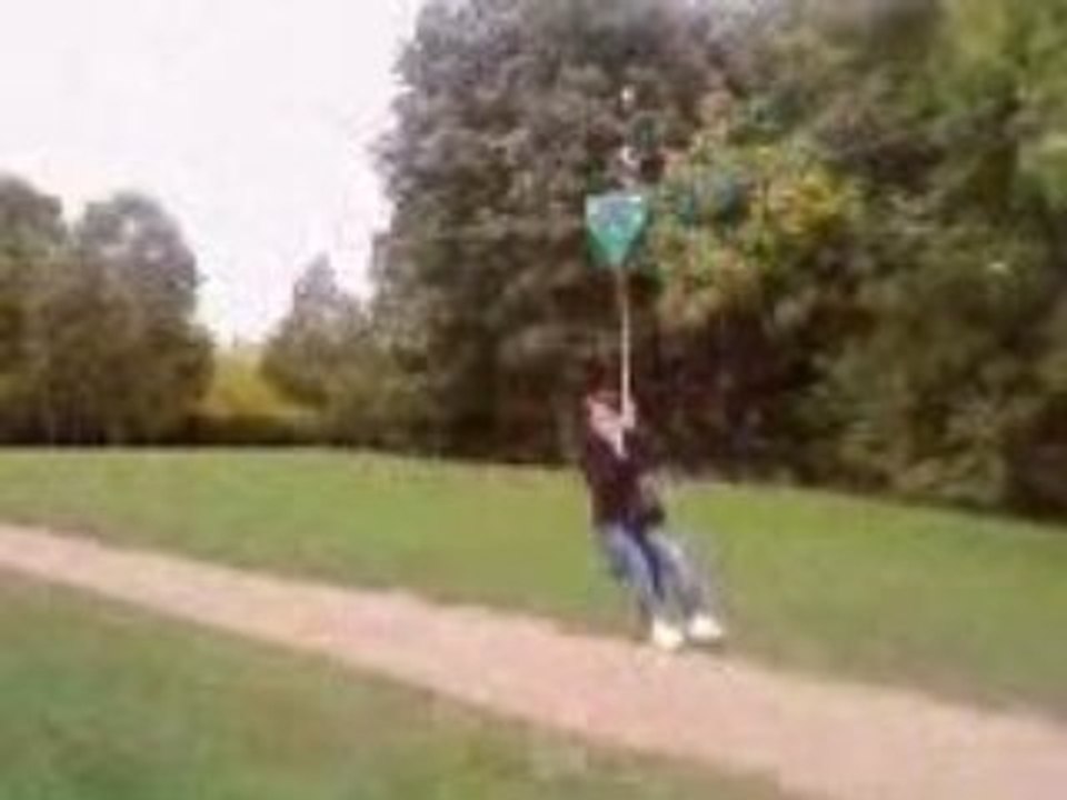 SiiSTA'H JOUANT A XDD REGARDE