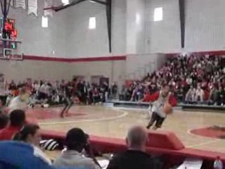 Hassan Adams alley-oop lay-in over O'Neal