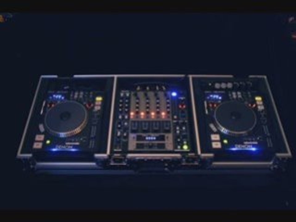 Yoshimoto - Just Want To Hear Me (Rob Le Pitch Remix)