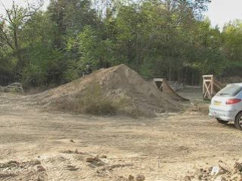 vtt dirt street park freeride slopestyle ridekore backflip