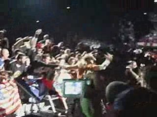 Entrée HBK (raw paris 27.09.08)