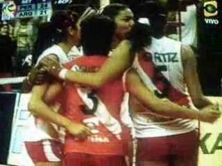 voley peru 3 argentina 2 MOV01996