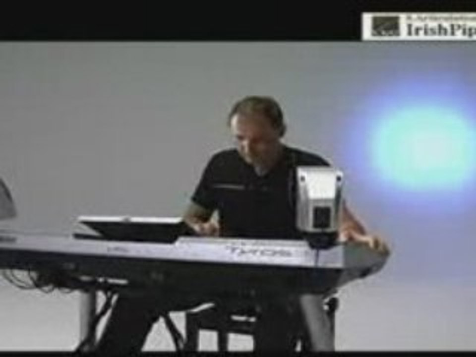 Yamaha TYROS 3 par martin harris part 1