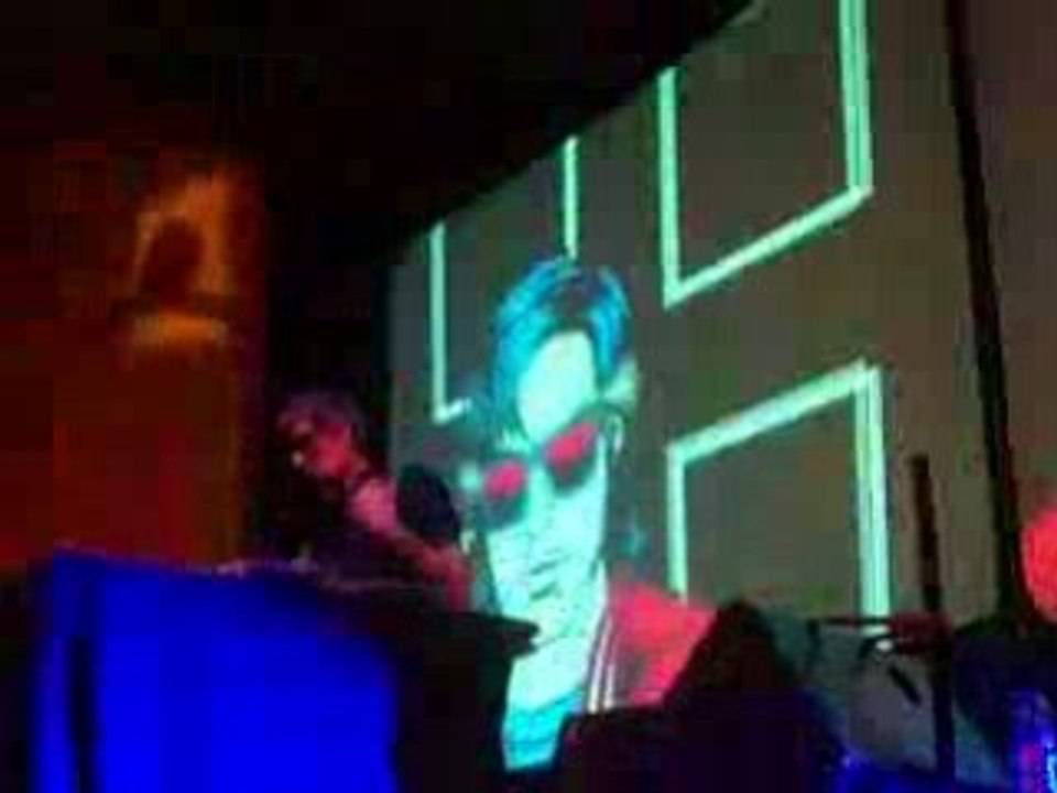 Kavinsky au Roubaix's Burning 09 (2sur4)