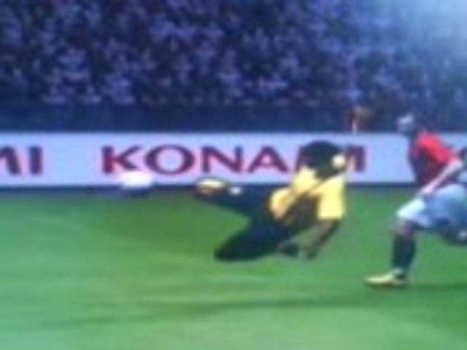 Pes09 Magnifique But de Yaya Touré