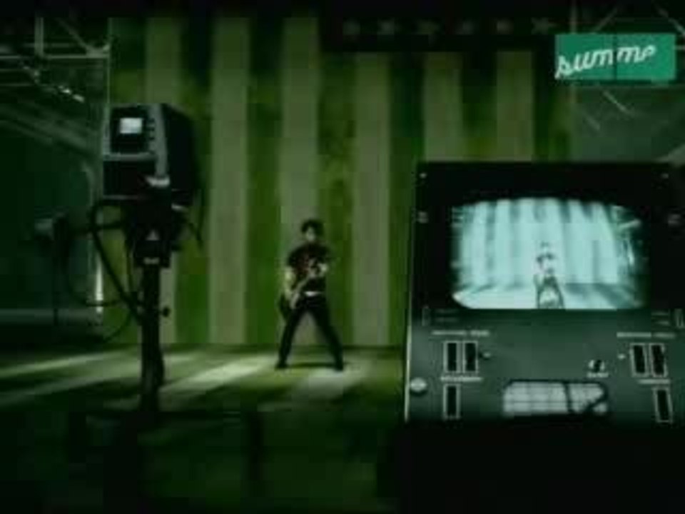 Green Day-American Idiot