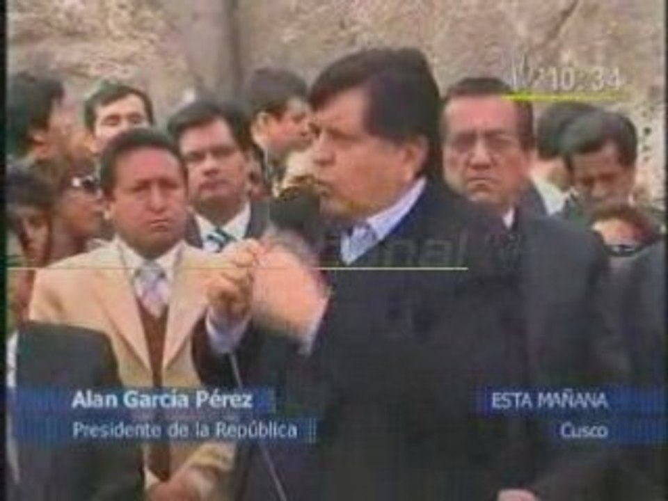 Alan García enojado por corrupción de su gobierno