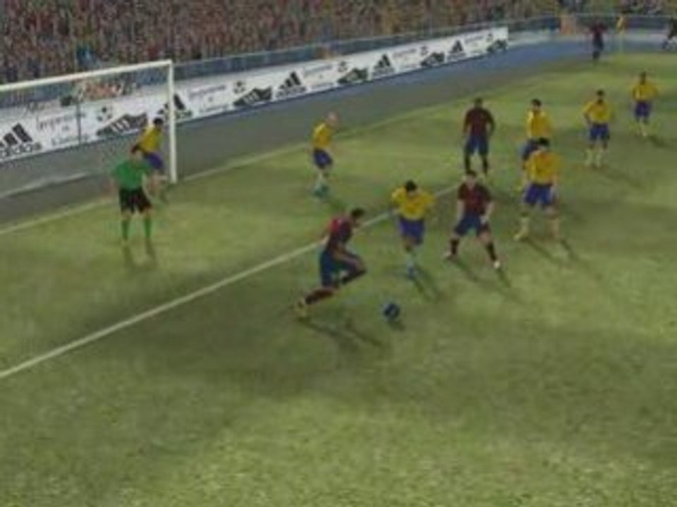 But en talonnade Henry pes2008