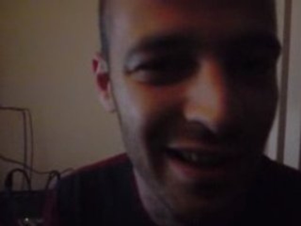 V090808_22.05