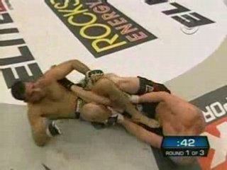 EliteXC  Benji Radach vs. Murilo 'Ninja' Rua www.fightway.fr