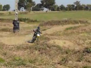 moi en dirt bike au boupere