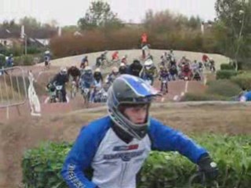 Emboutaillage sur piste de voisin