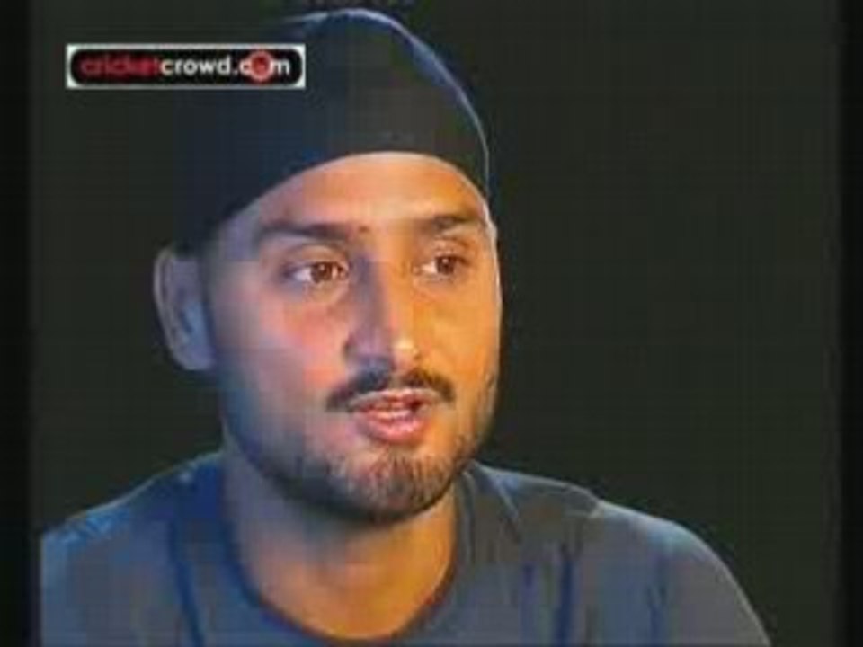 2008 Ind in Aus contrvsy_to_DivX_clip0