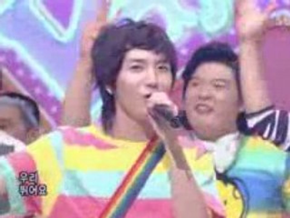 Super Junior Happy - Pajama Party live [ Inki Gayo]
