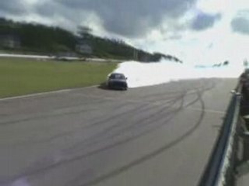 impressionante!!!!!!!!m5 turbo 1200 chevaux!!!!!!