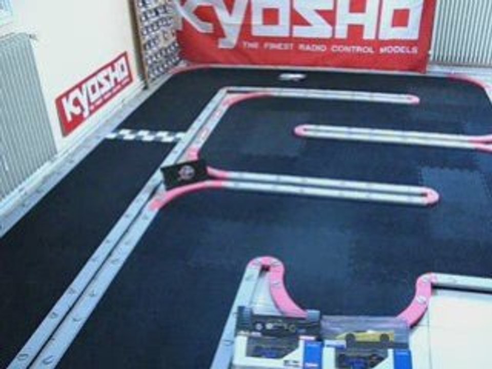 kyosho mini z mr02 2.4ghz demo mode entrainement