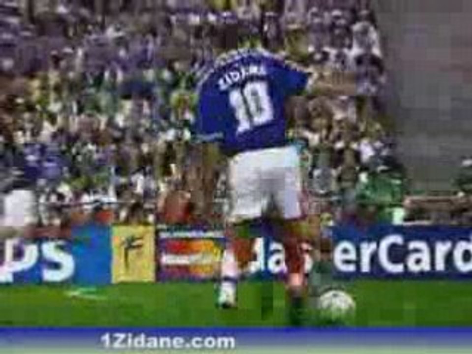 Yılların tecrübesi zidandan akıl dolu gol ve hareketler