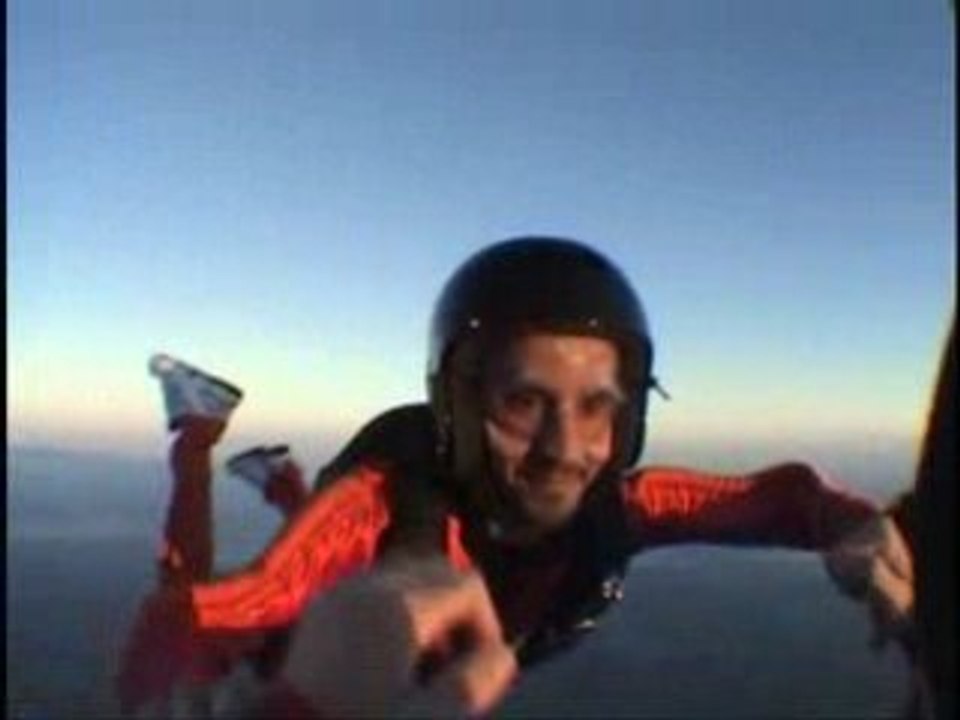 SKYDIVE DELAND سالم المري - قطر